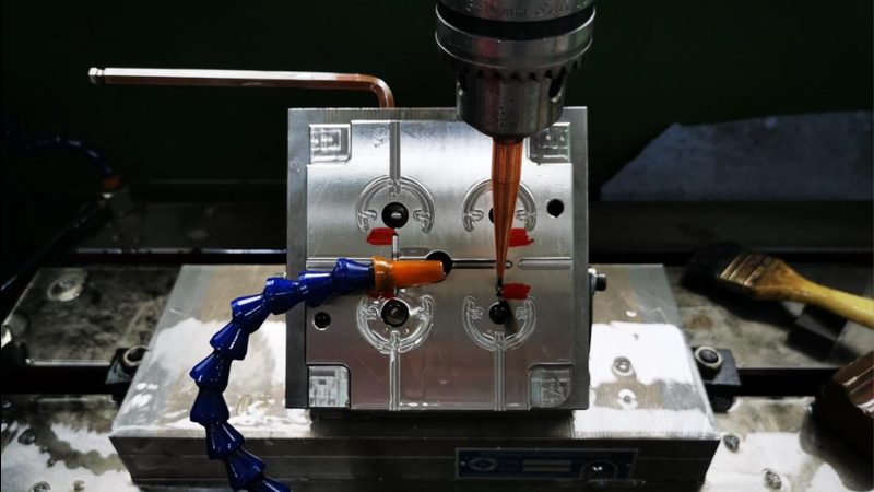 家电外壳模具制造标准：关键要素与执行要点