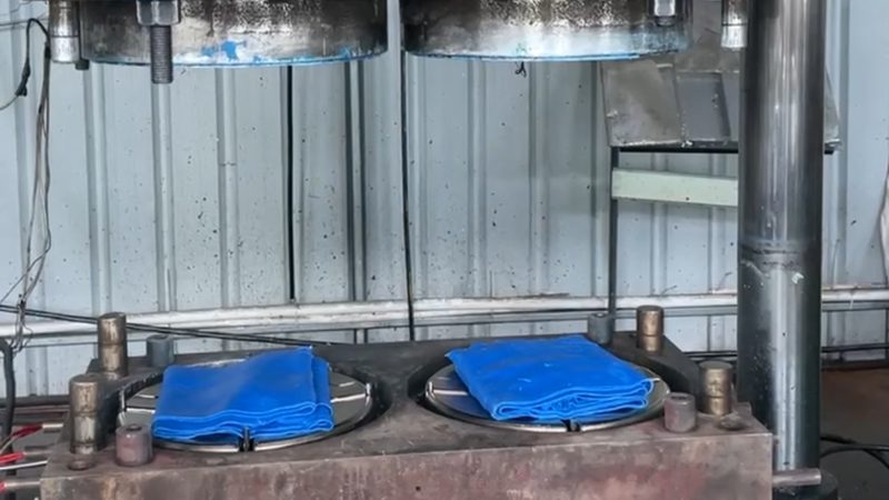 精密模具：家电制造的关键环节，如何选择优质供应商？**